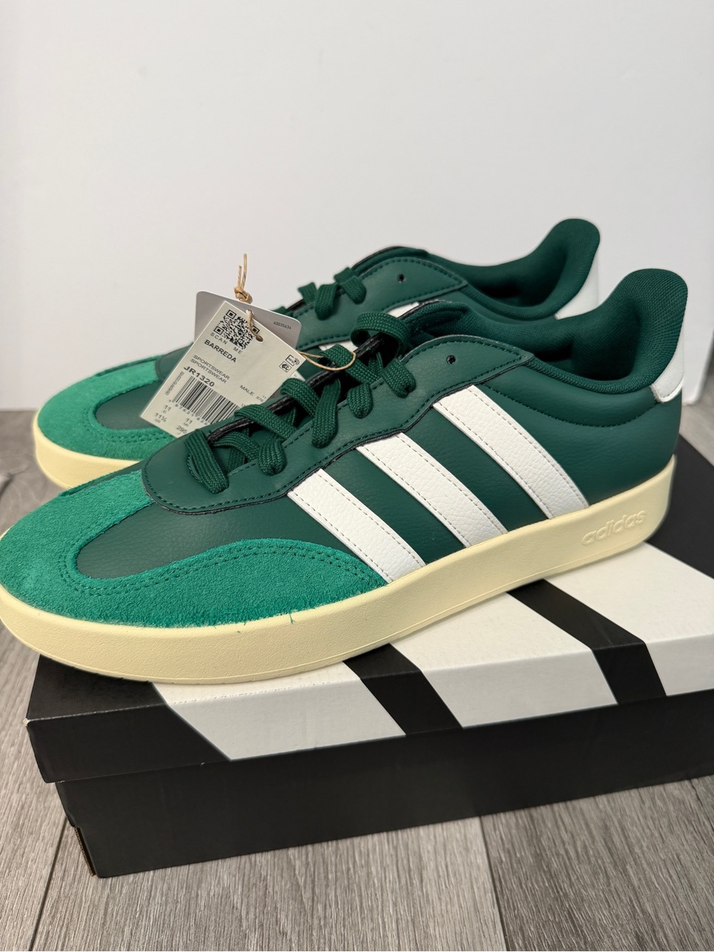 Adidas Men Barreda Shoes NWT Size 11.5